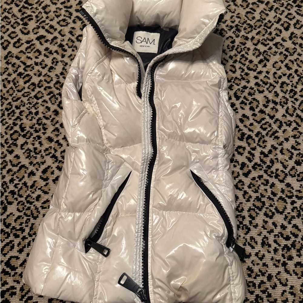 SAM. ski vest - puffy puffer vest- check out my closet!